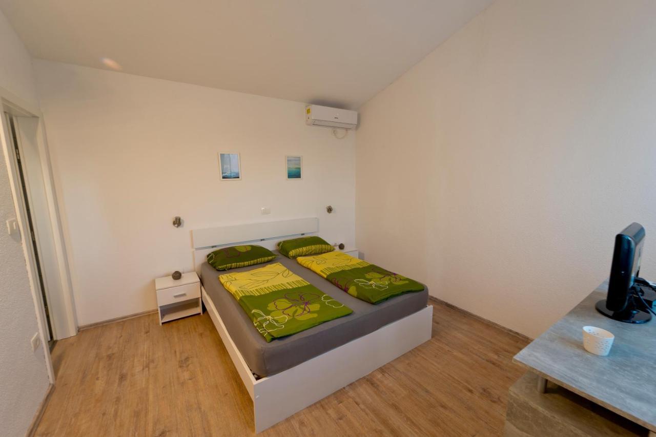 Villa Luka With Private Pool Near Pula Luaran gambar